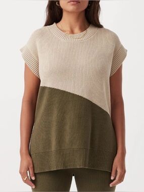 ARCAA Organic Cotton Colorblock Crewneck Sleeveless Sweater - Beige & Olive